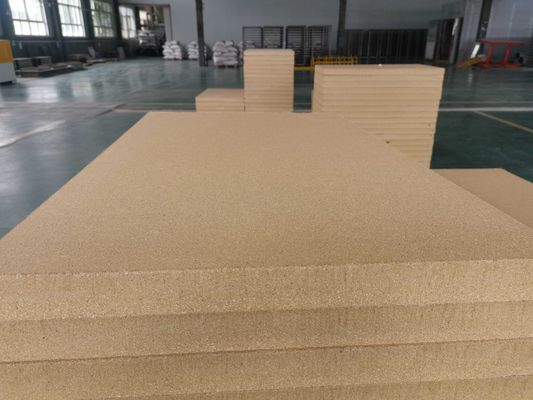 qualidade  1000kgs/M3 Vermiculite Fire Brick Sheet Shockproof For Wood Stove fábrica